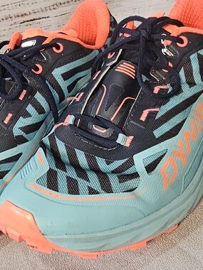 Dynafit Ultra 50 Trail Running Shoes Women’s 10.5 Blue Coral Vibram Grip